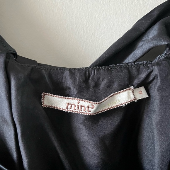 Anthropologie Mint’ Jodi Arnold 100% Silk Black Embellished Blouse - Size 4 - Picture 5 of 12